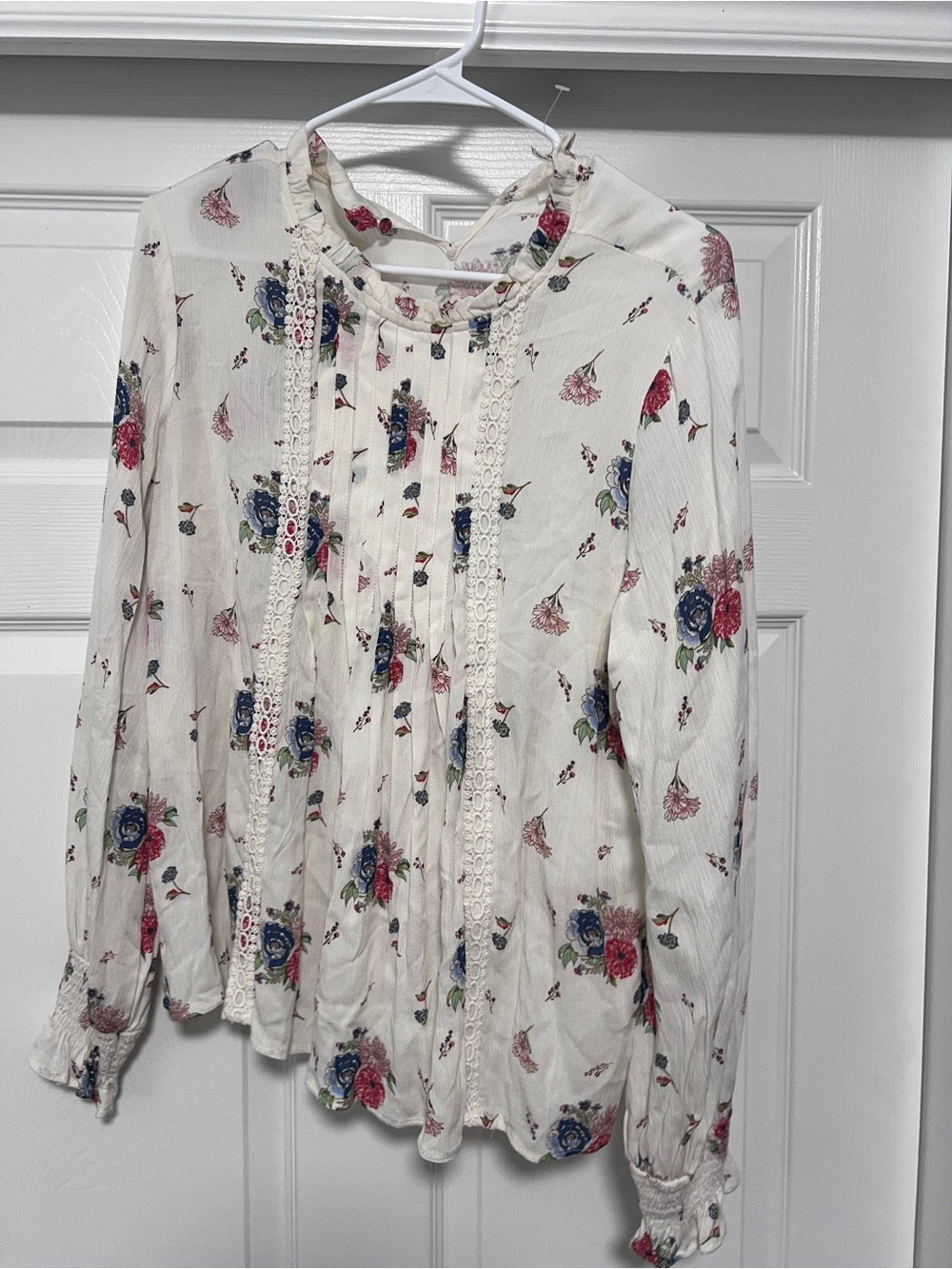 Boheme Cream Floral Lace-Trim Blouse